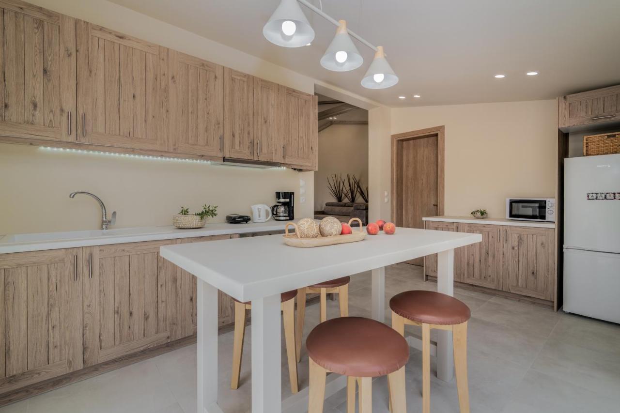 Milk And Honey Residence Romírion Esterno foto