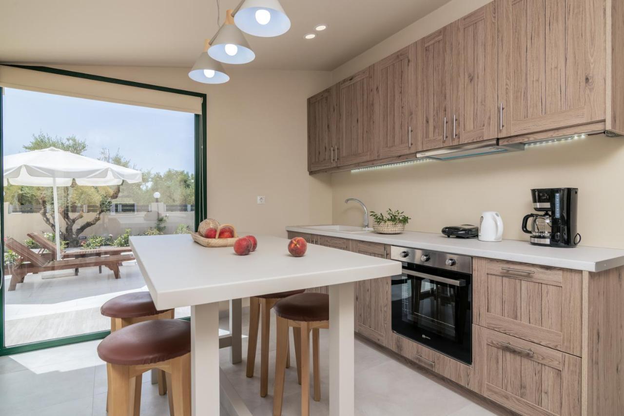 Milk And Honey Residence Romírion Esterno foto
