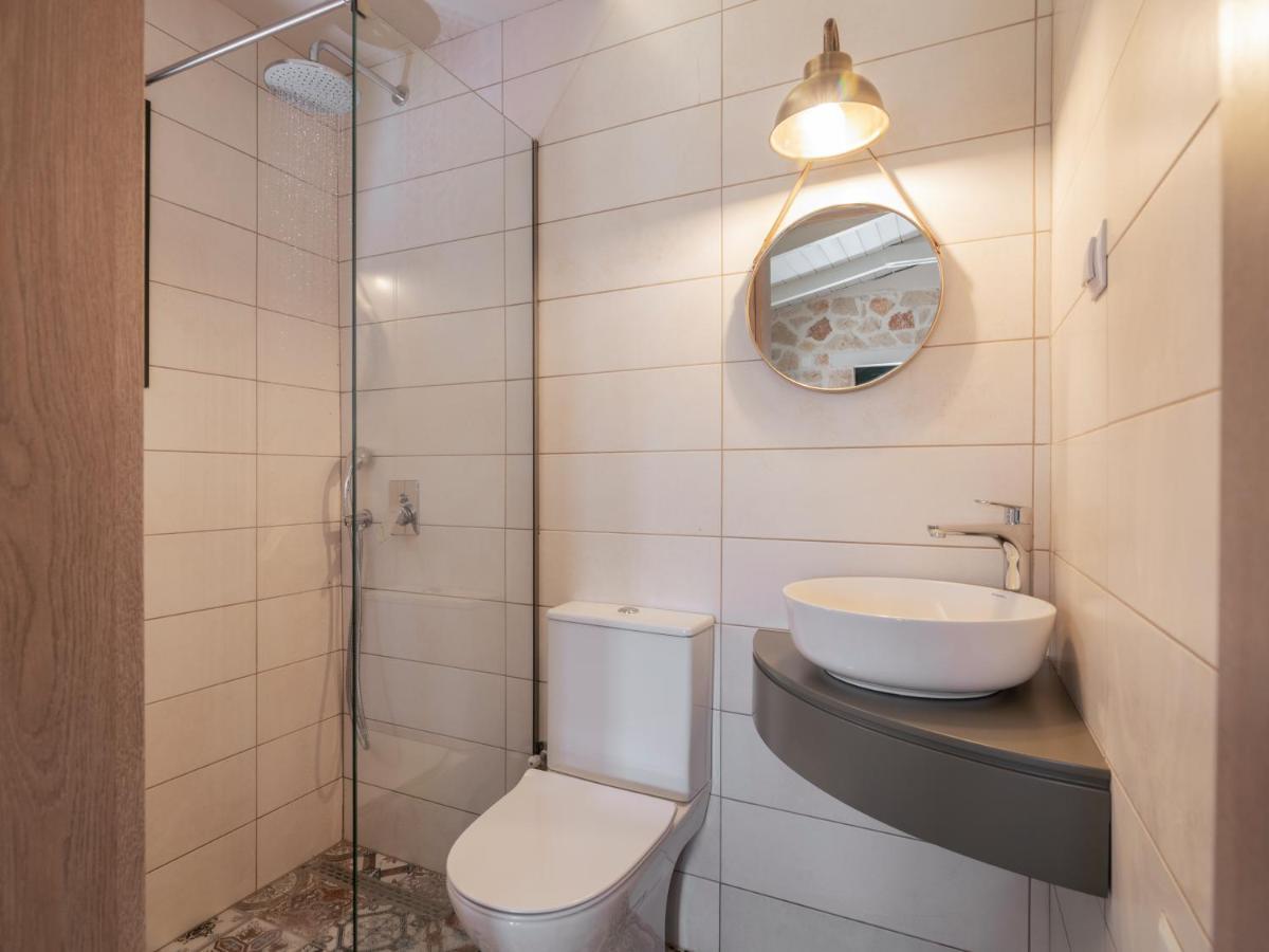 Milk And Honey Residence Romírion Esterno foto